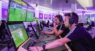 曼联7000万英镑签下亚当·沃顿的交易在水晶宫承认拜仁计划从老特拉福德挖角后加速进行。